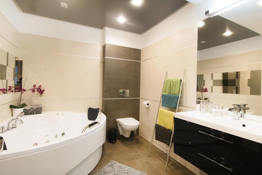 Kings City - Skawinska Apartment Krakkó Kültér fotó